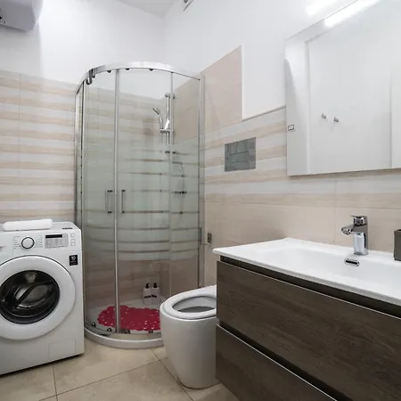 - 2min Dal Mare E Ac 돈나루카타